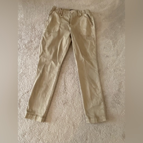 White House Black Market Curvy-Fit Soft Denim MidRise Skinny Jeans Beige 10 Long - Picture 6 of 13